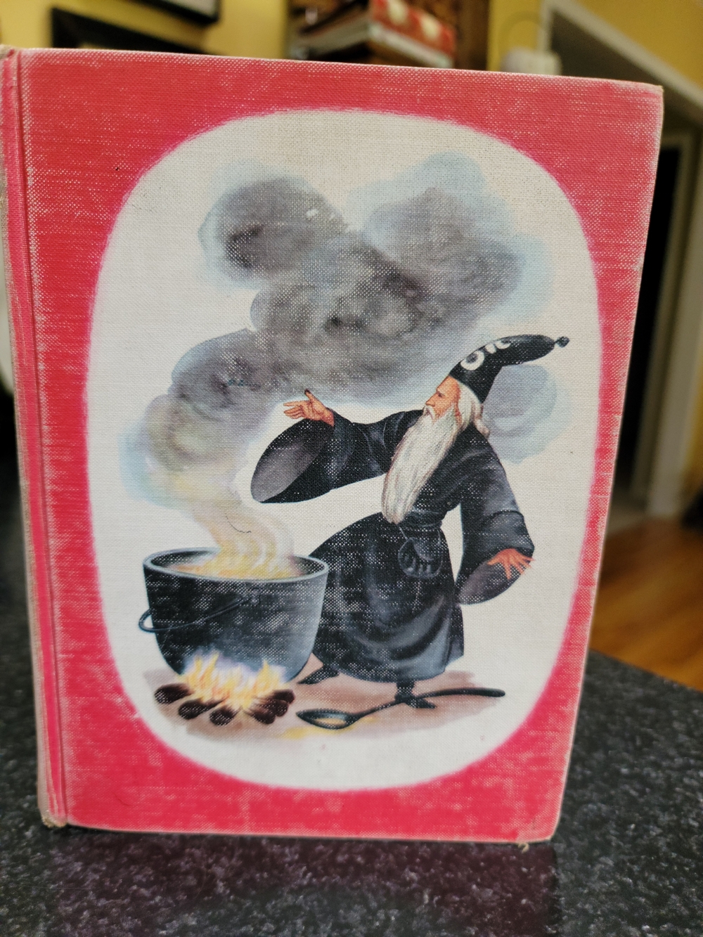 1962 vintage copy of Magic Everywhere (Halloween Decor)